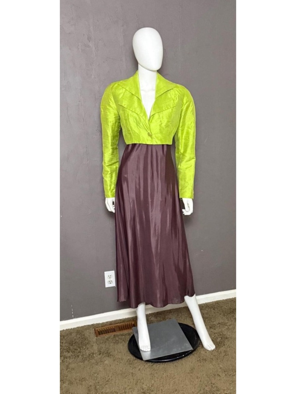 1990's Chartreuse Silk Cropped Blazer S-M Double Collar Glam Jacket